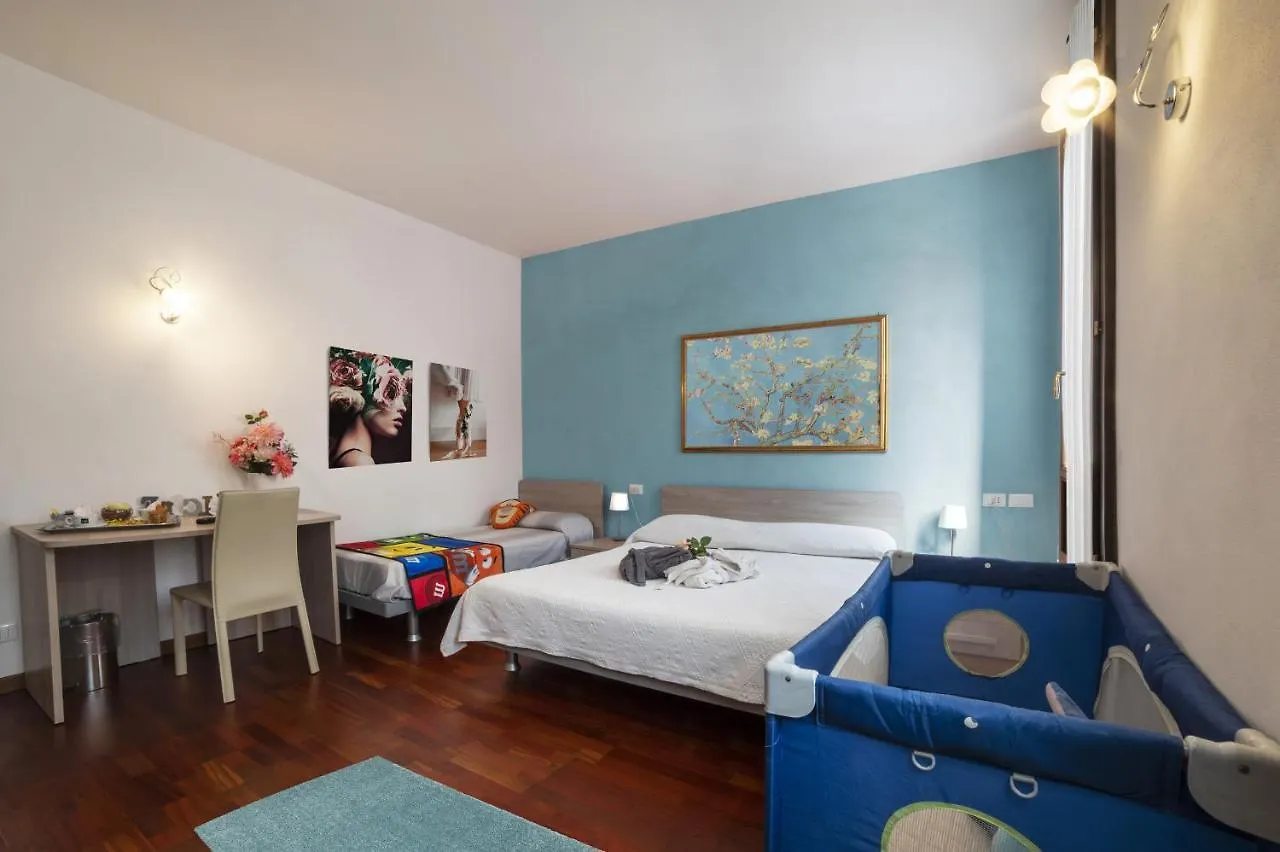Pensjonat Hotel Ca' Degli Specchieri Wenecja