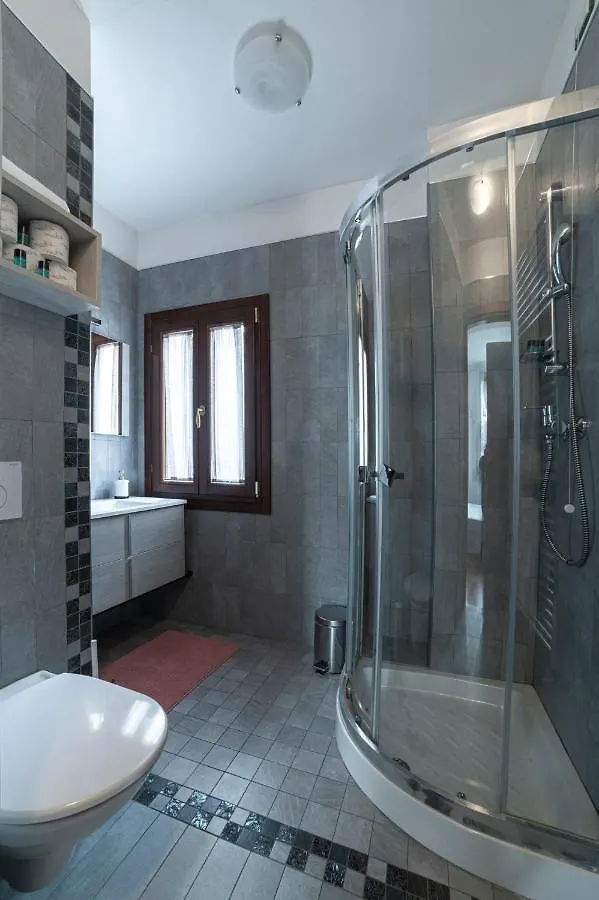 Hotel Ca' Degli Specchieri Wenecja 0*,
