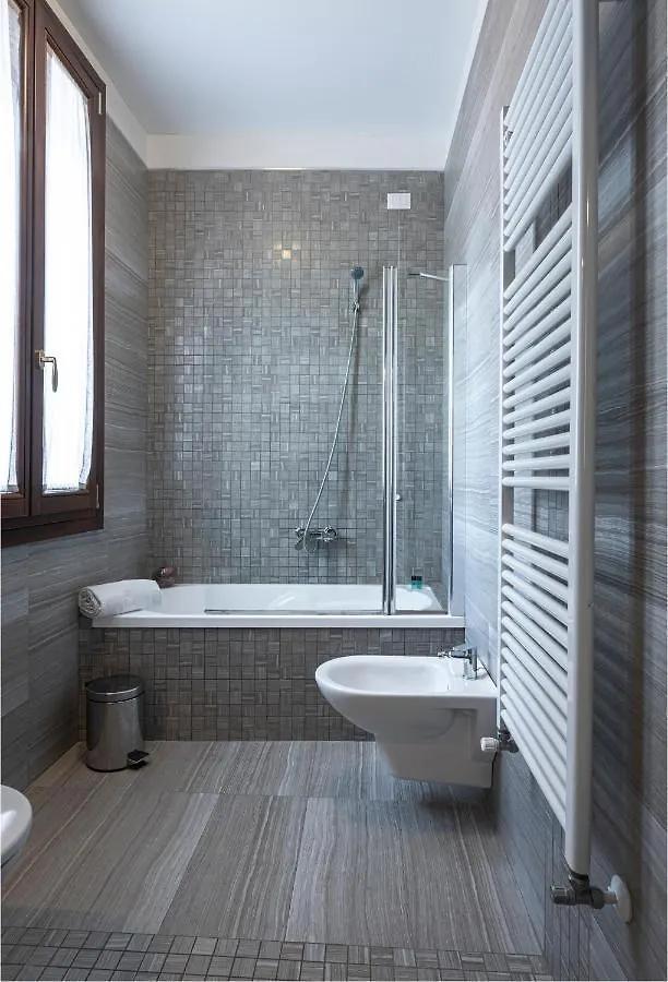 Ca' Degli Specchieri Hotel Venice Italy
